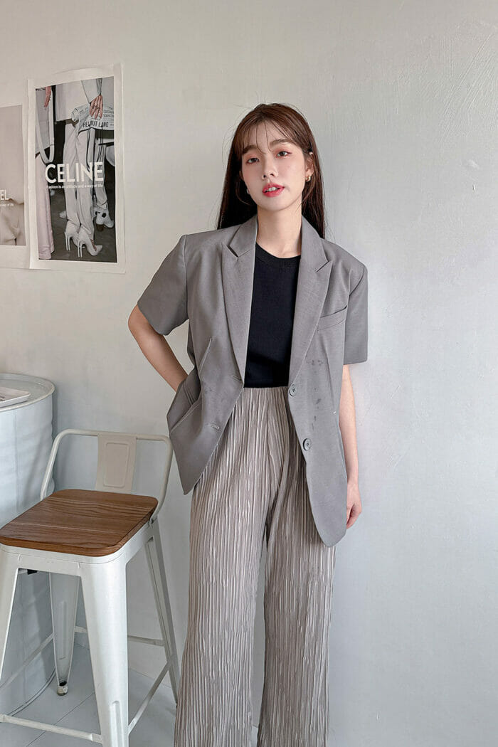 23MAY#41 挺版腰身劍領短袖西外