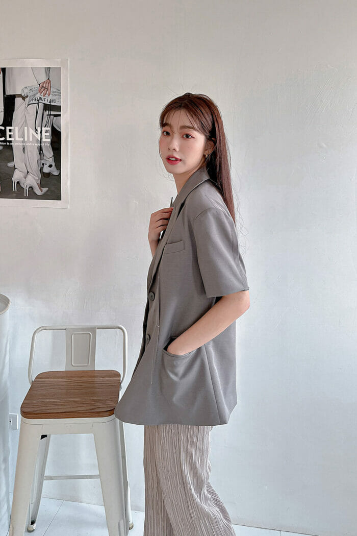 23MAY#41 挺版腰身劍領短袖西外