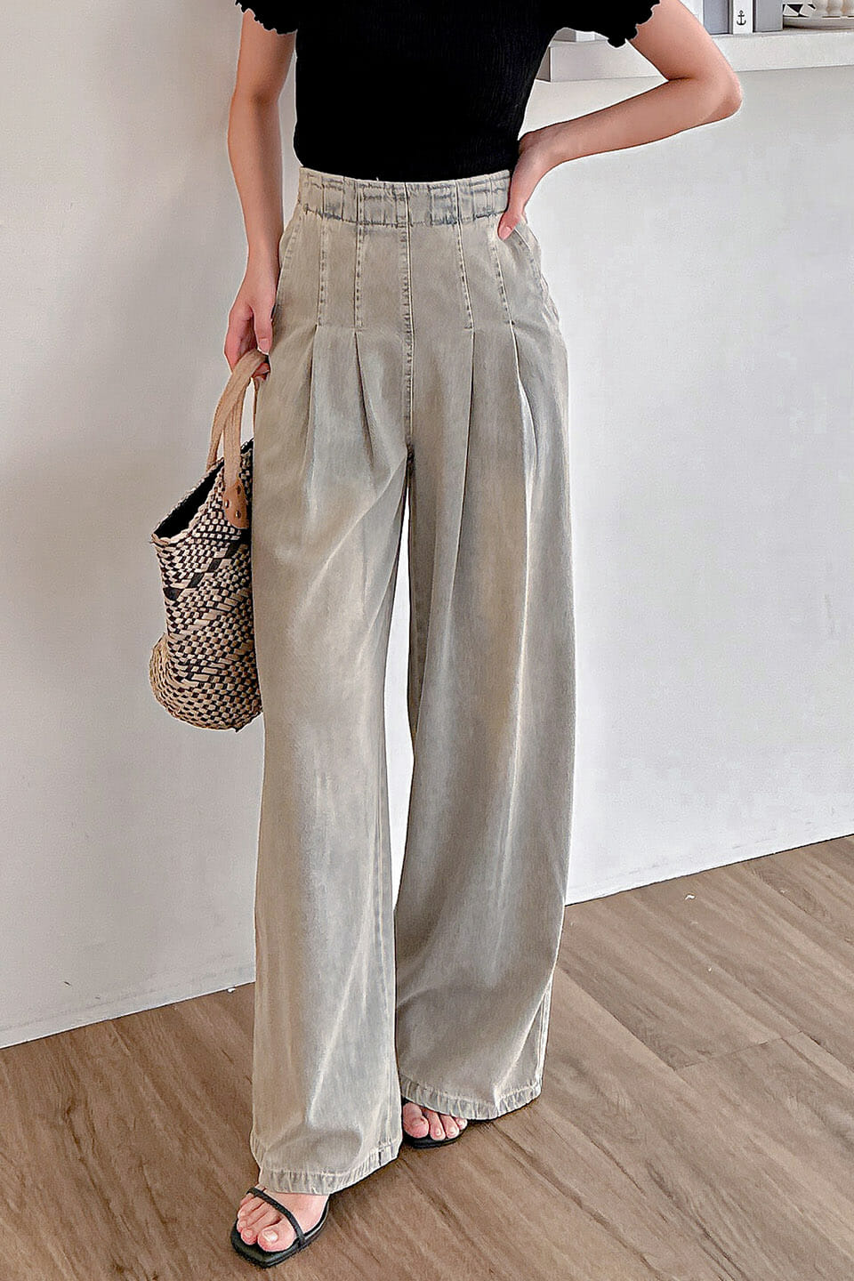 23MAY#69 復古藍壓褶丹寧寬褲